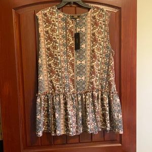 L&B lucky & blessed top